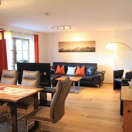 Apartment "Kuenstlhaeusl" Jochberg Extérieur photo
