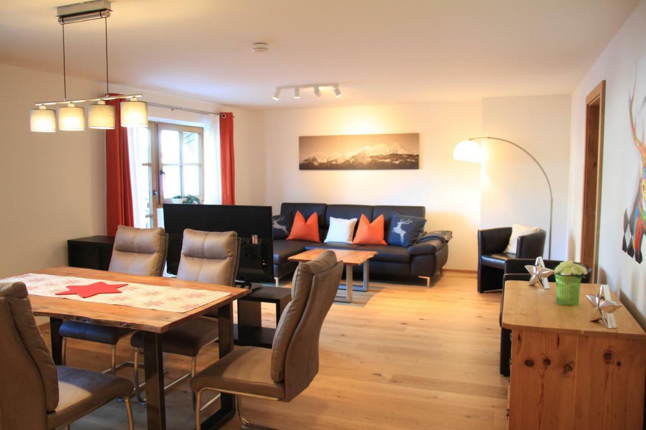 Apartment "Kuenstlhaeusl" Jochberg Extérieur photo