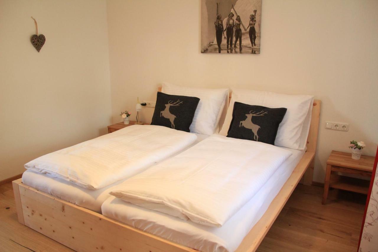 Apartment "Kuenstlhaeusl" Jochberg Extérieur photo